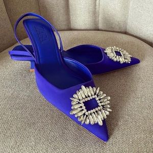 NWT Zara sling back heels with sparkly jewel